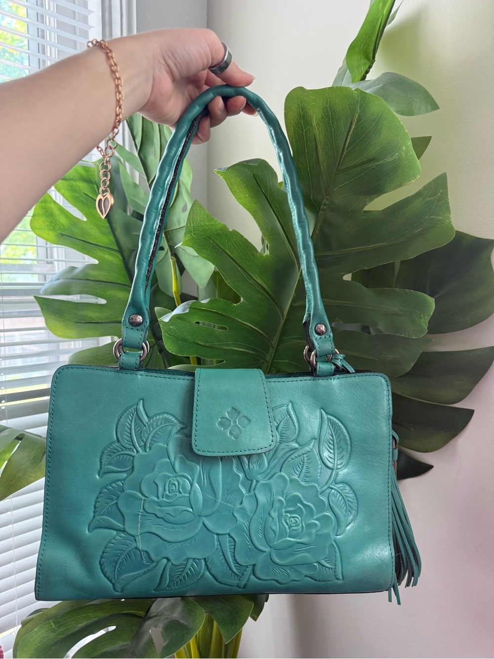 Patricia Nash Rienzo Burnish Tooled Leather Shoulder Handbag Sage